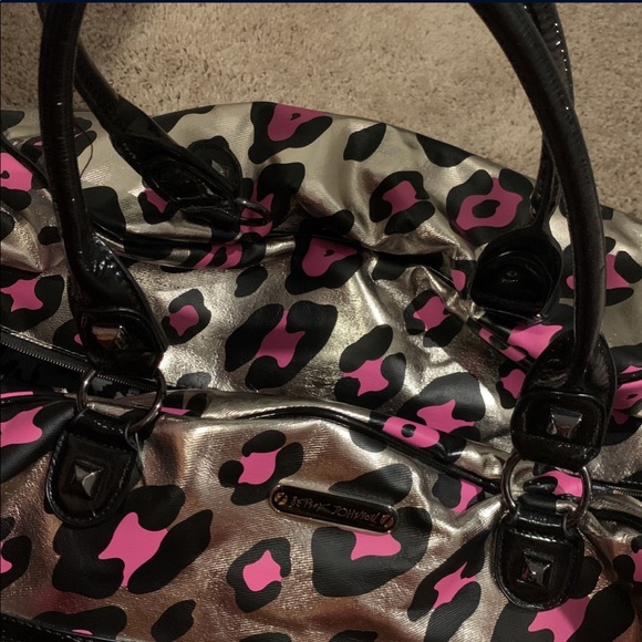 Authentic & Original Betsey Johnson Duffle - Picture 4 of 6